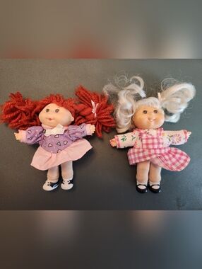 Lot Of 2 1995 Mattel Mini Cabbage Patch Kids Babies